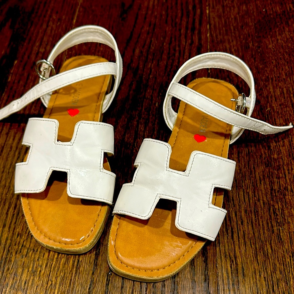 White girls sandals